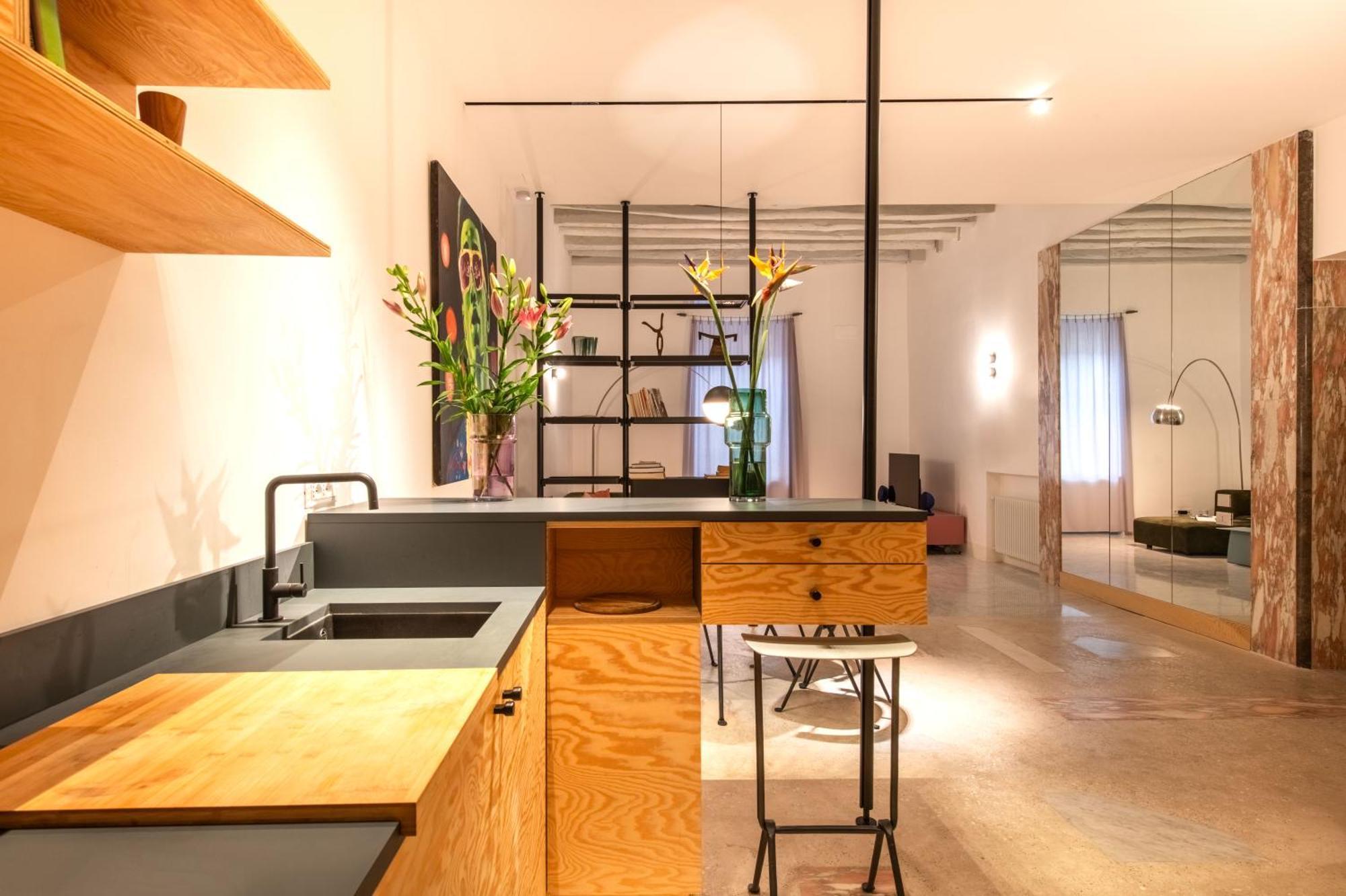 Sartoria Cavour - Modern Sicilian Elegance In A Former Tailor Shop Palerme Extérieur photo